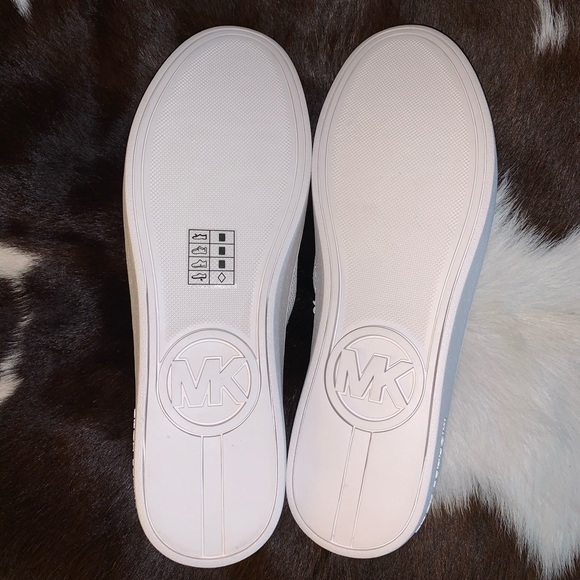 SARINA SLIP ON SOFT STRETCH KNOT SHOES - Picture 7 of 7